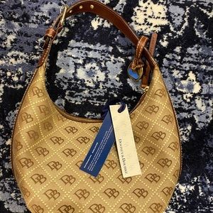 NWT Dooney & Bourke purse